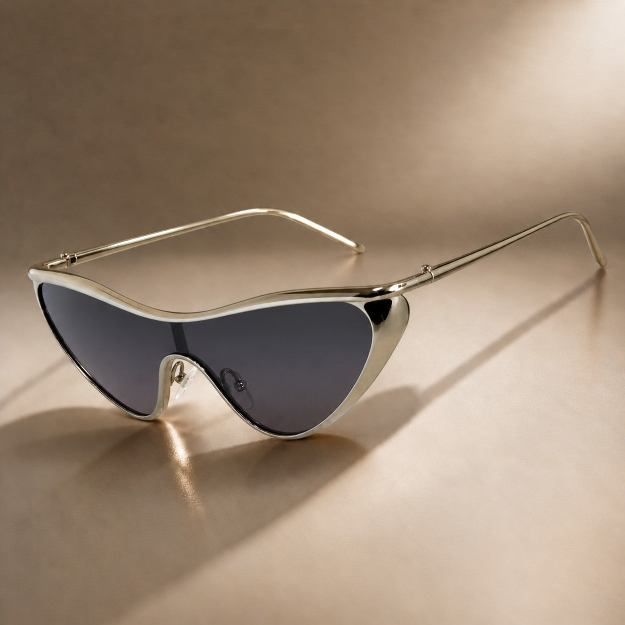 Oversized Cat Eye Sunglasses with Metal Frame-CLAYRY